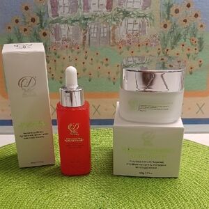 Brightening Serum and Hydration Cream Set - Red and White